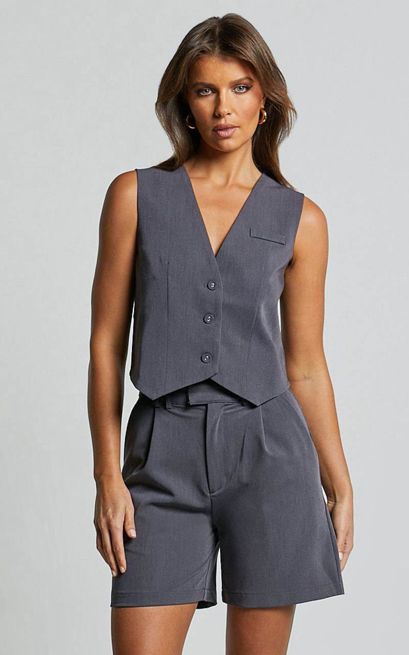 Showpo Lorcan Vest - Tailored Vest Charcoal | ZVYFLH453