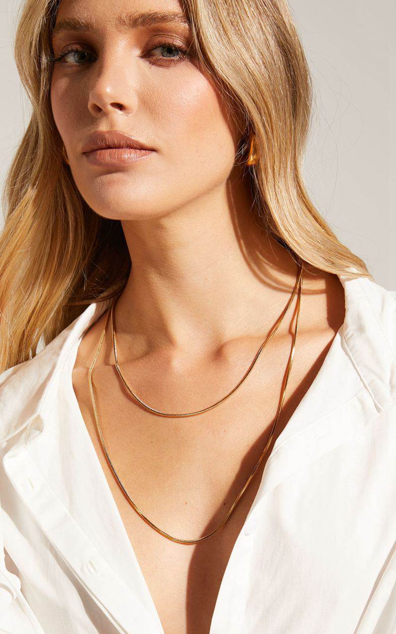 Showpo Louis Layered Thin Chain Necklace Gold | LBICMW401