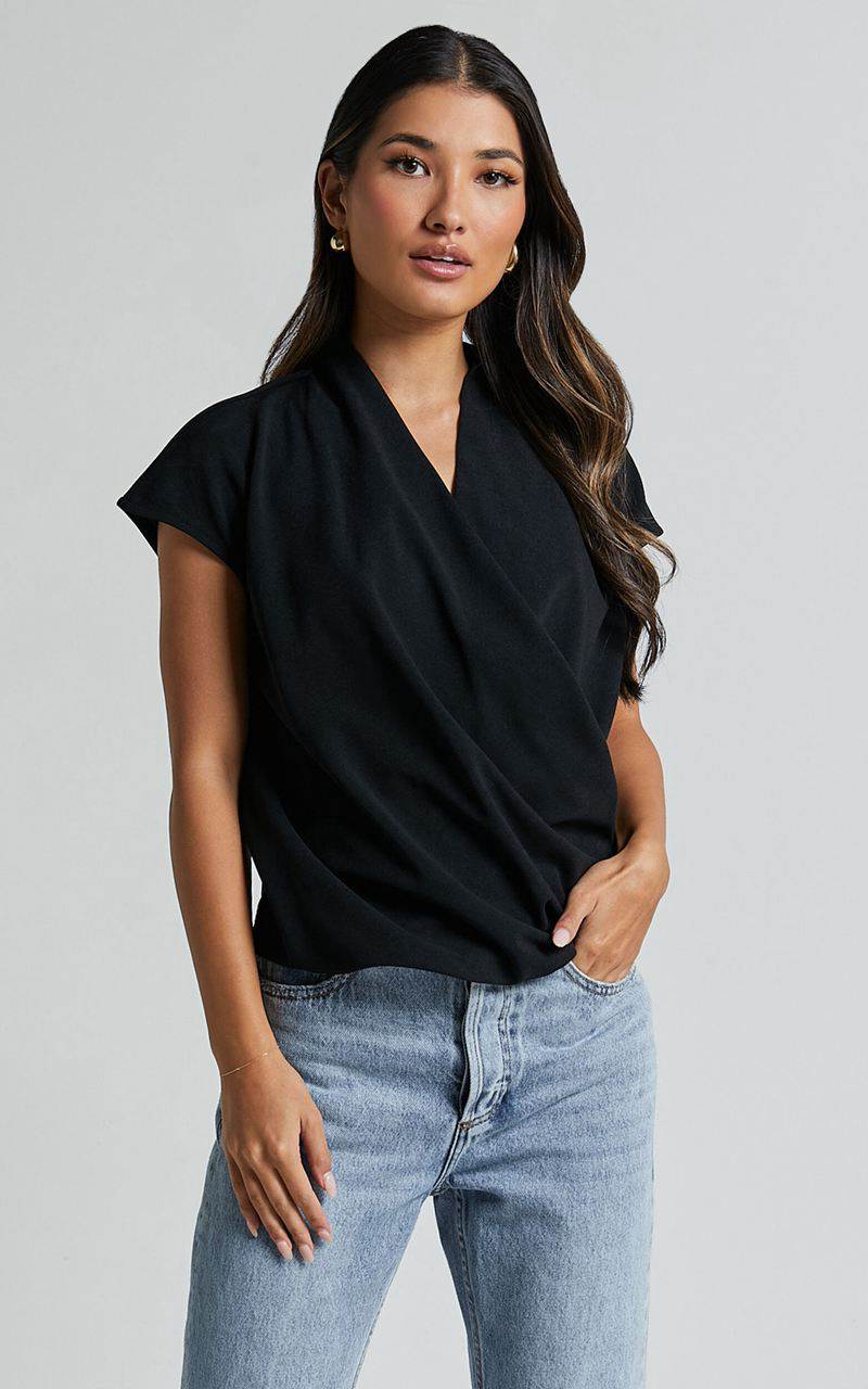 Showpo Lucianne Top - Short Sleeve Draped Top Black | FJOIUG306