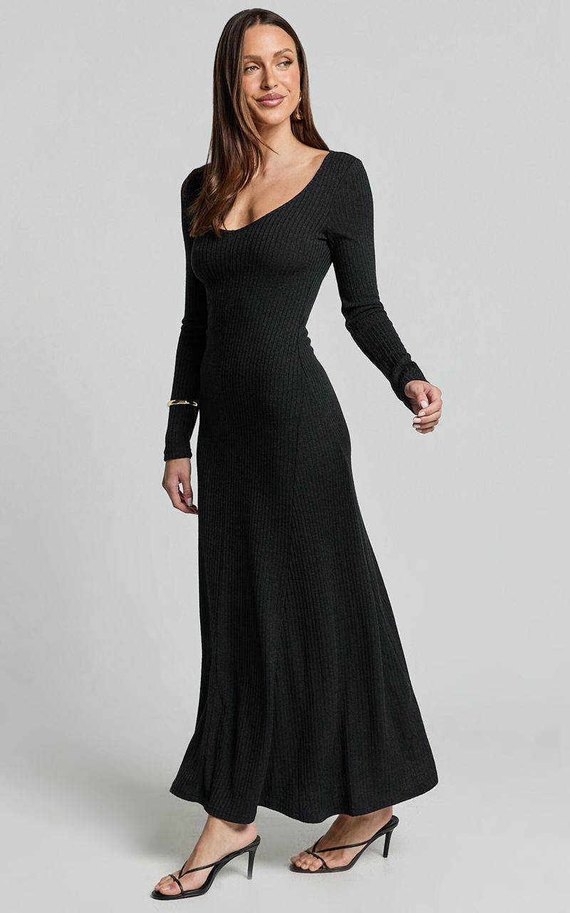 Showpo Lydia Midi Dress - V Neck Long Sleeve Knitted Dress Black | XDZQBA793