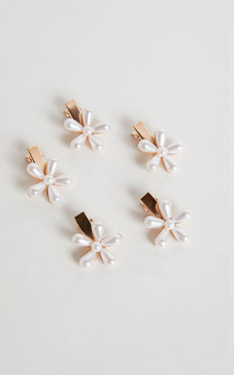 Showpo Lydina Pearl Flower Hair Clips - Pack Of 5 Pearl | WLFACD561