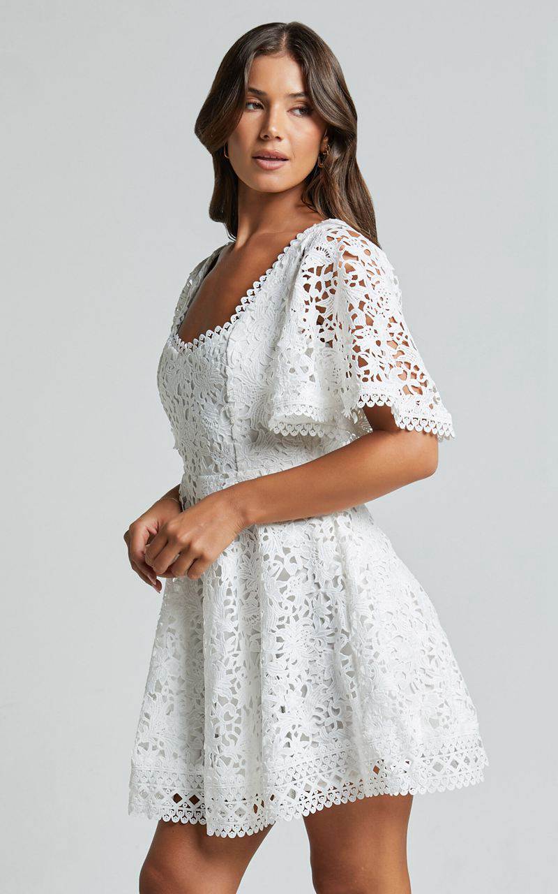 Showpo Marisole Mini Dress - A Line Flutter Sleeve Lace Dress White | ETICNO964