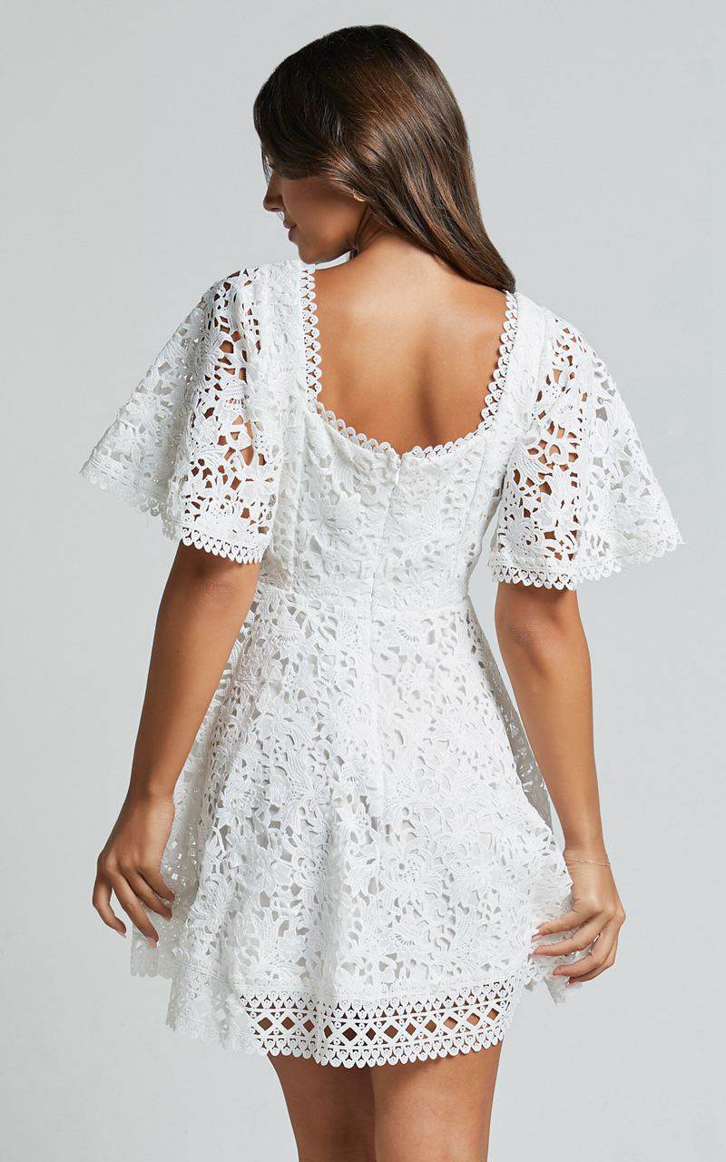 Showpo Marisole Mini Dress - A Line Flutter Sleeve Lace Dress White | ETICNO964