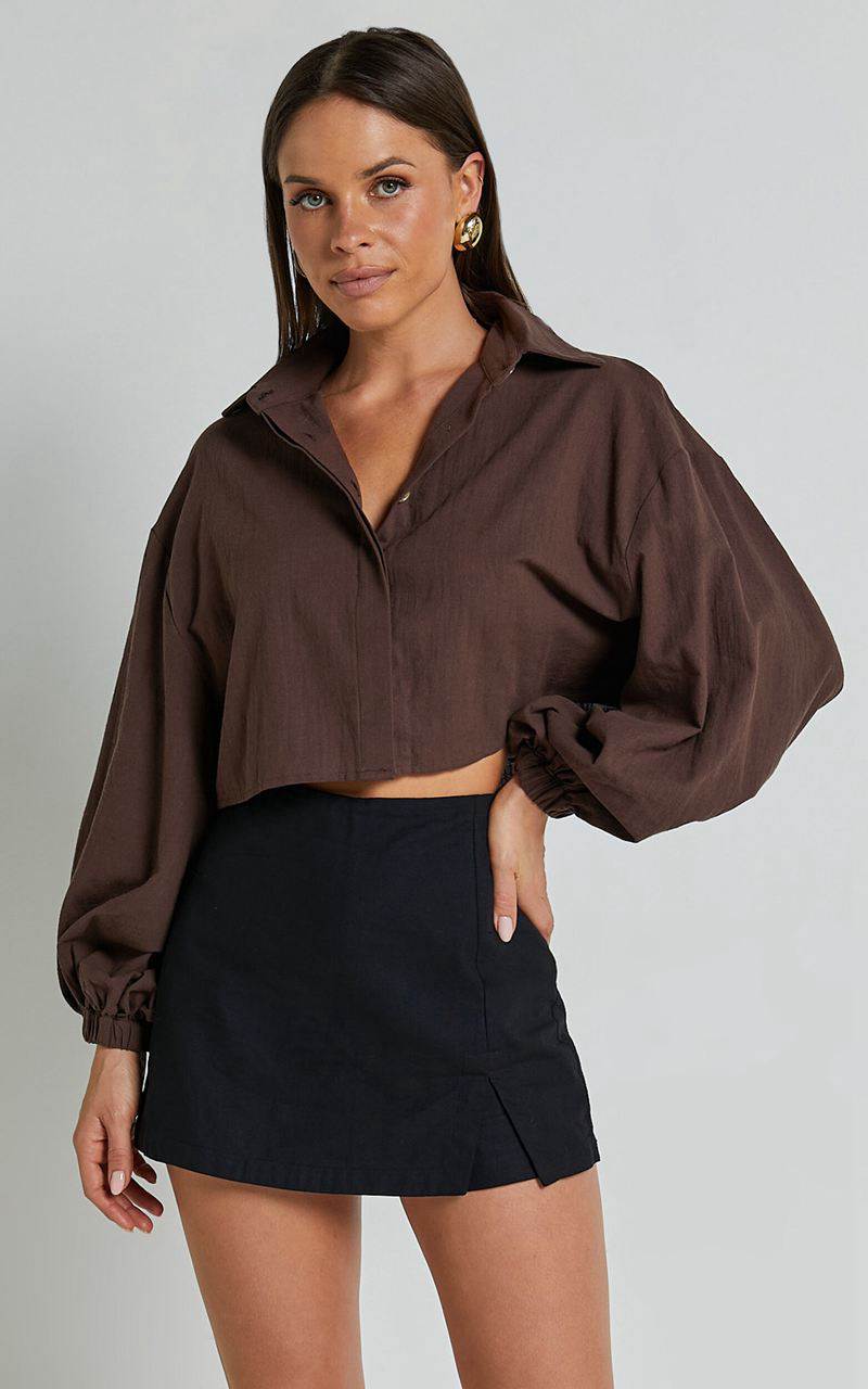 Showpo Marsha Shirt - Cropped Long Sleeve Button Up Shirt Chocolate | WARBVH764