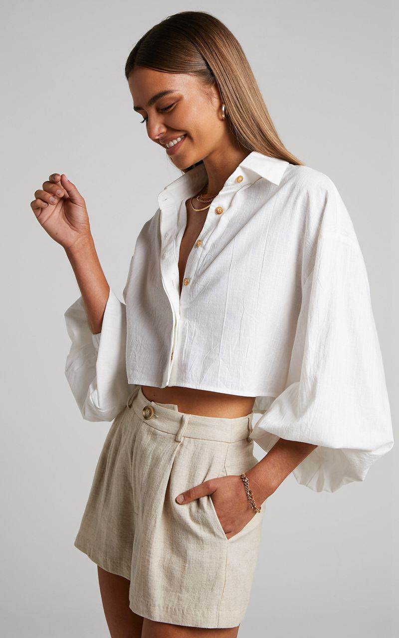 Showpo Marsha Shirt - Cropped Long Sleeve Button Up Shirt White | EJWHQI640