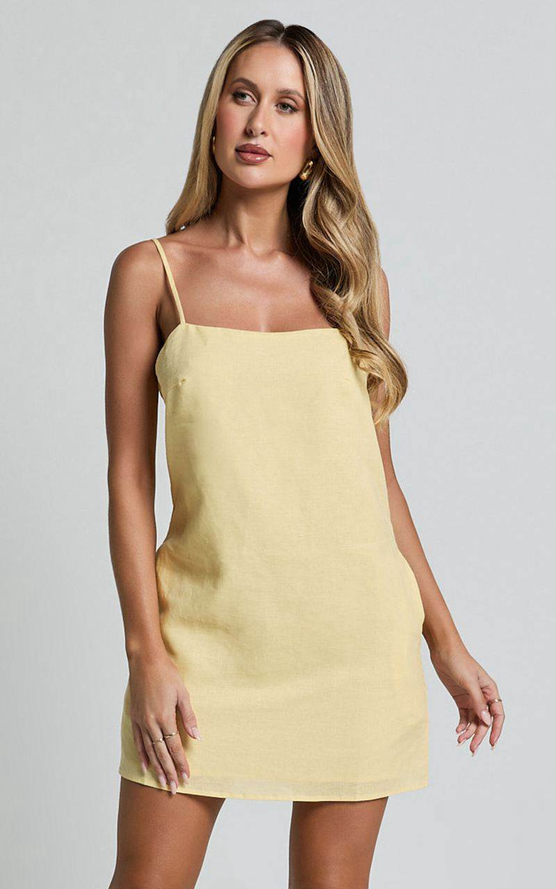 Showpo Mavie Mini Dress - Linen Strappy Shift Dress Lemon | VWBARY568