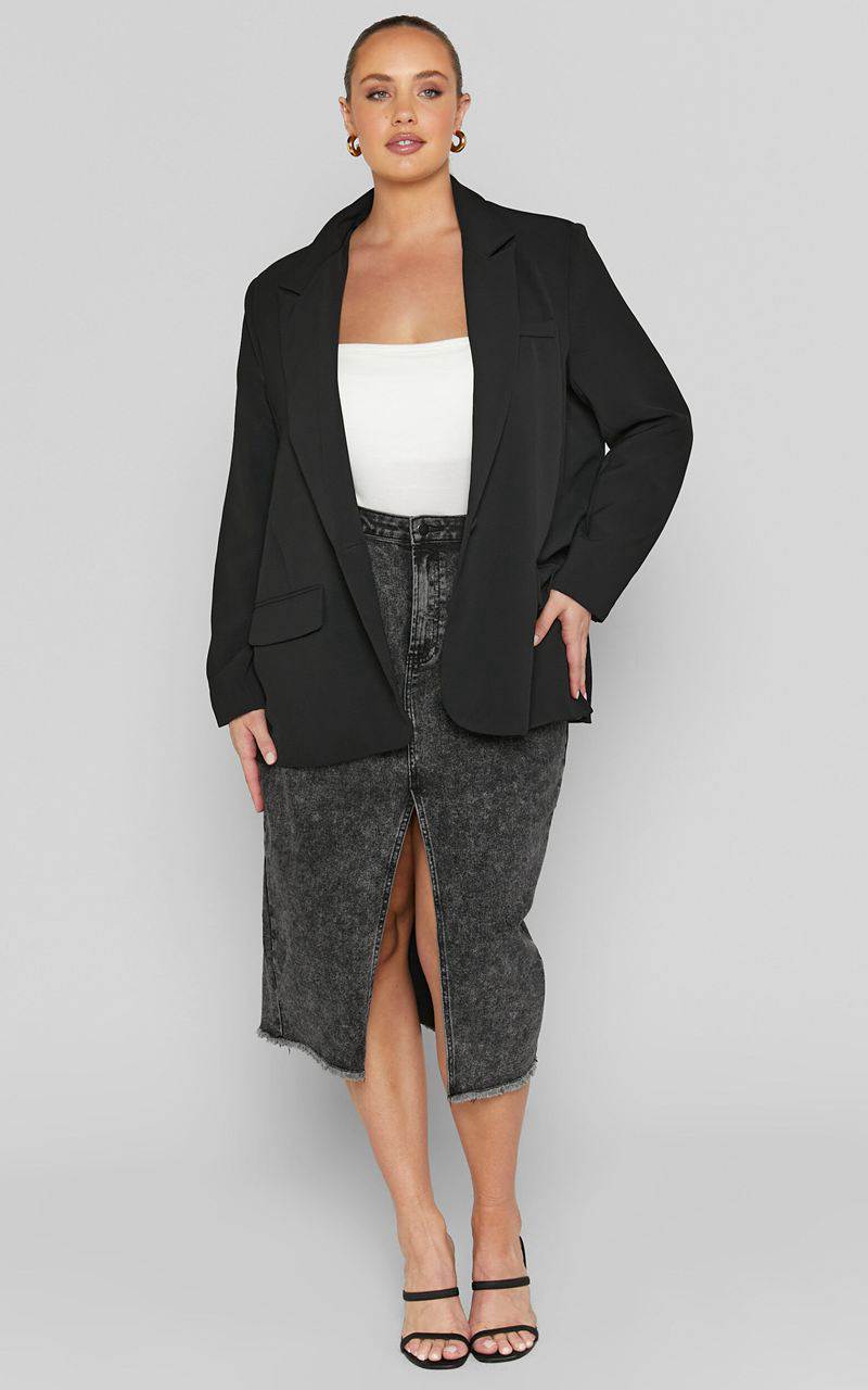 Showpo Michelle Blazer - Oversized Plunge Neck Button Up Blazer Black | MVWQYC067