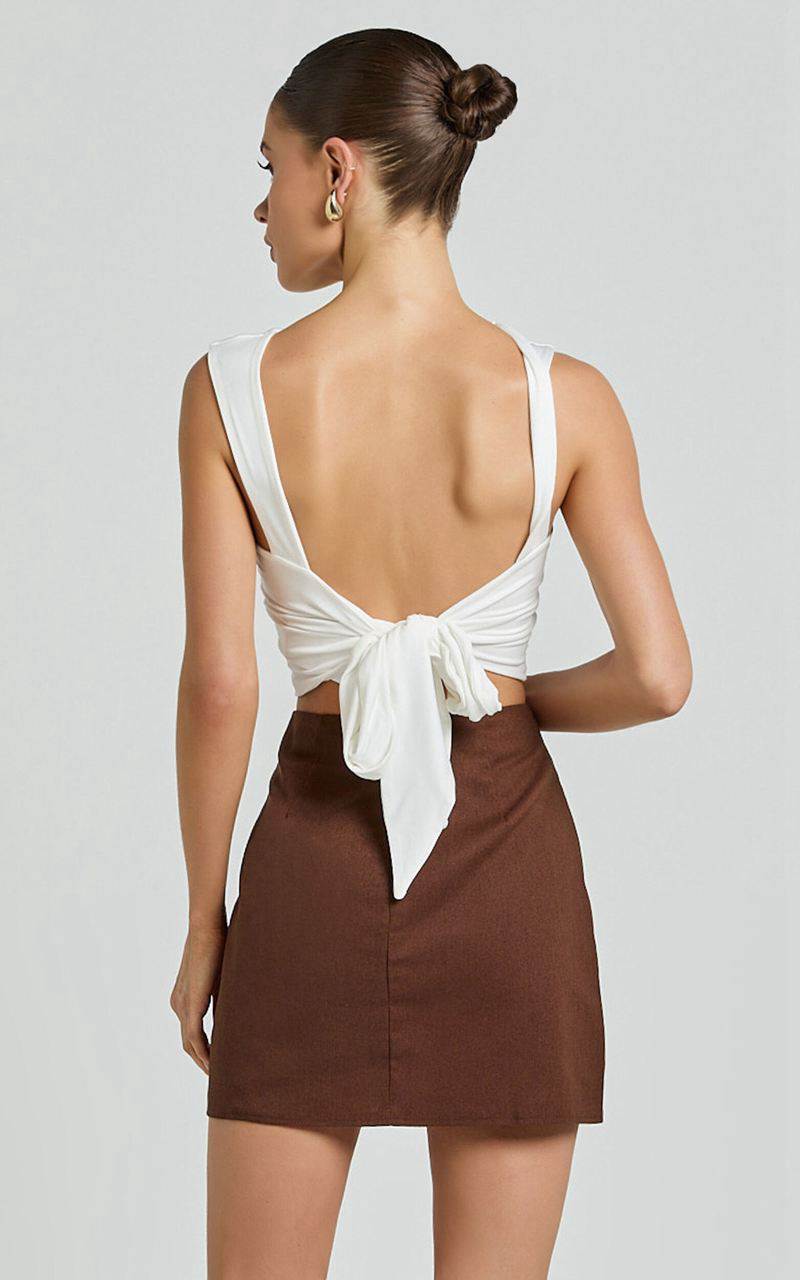 Showpo Mindy Mini Skirt - Linen Look A Line Side Split Skirt Brown | FDVBOU508