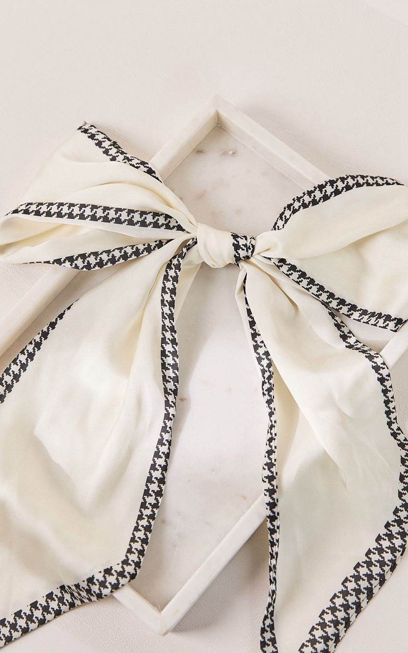 Showpo Nessa Scarf - Tie Up Scarf White Black | ARWXJY790