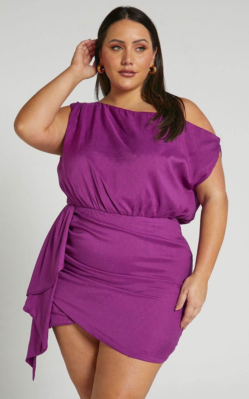 Showpo Niana Mini Dress - Drape One Shoulder Dress Purple | GDKHAQ307