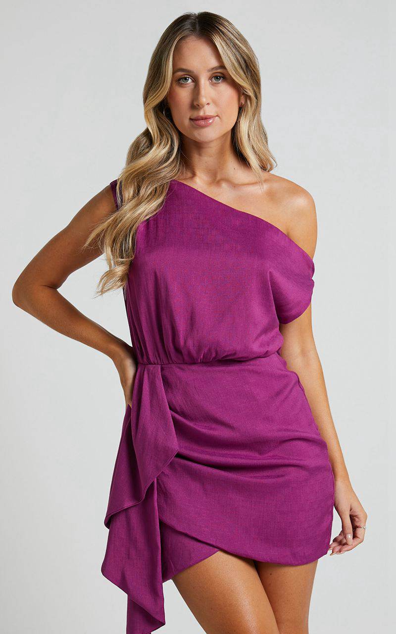 Showpo Niana Mini Dress - Drape One Shoulder Dress Purple | GDKHAQ307