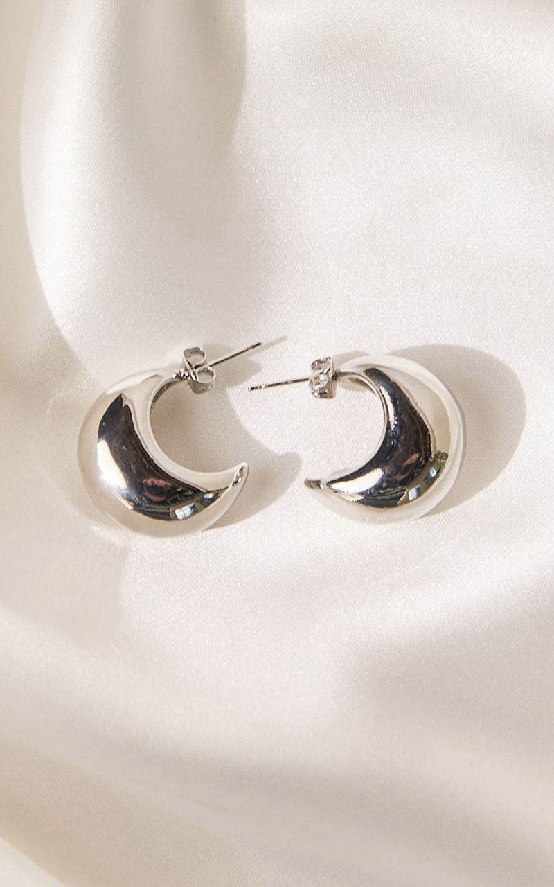 Showpo Nicole Teardrop Earrings Silver | NAXQWL751