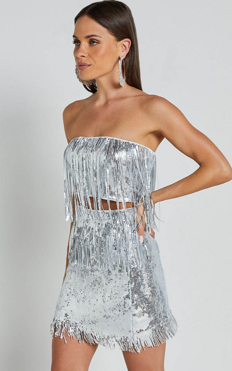 Showpo Paris Top - Sequin Fringe Bandeau Top Silver | ZKNALY561