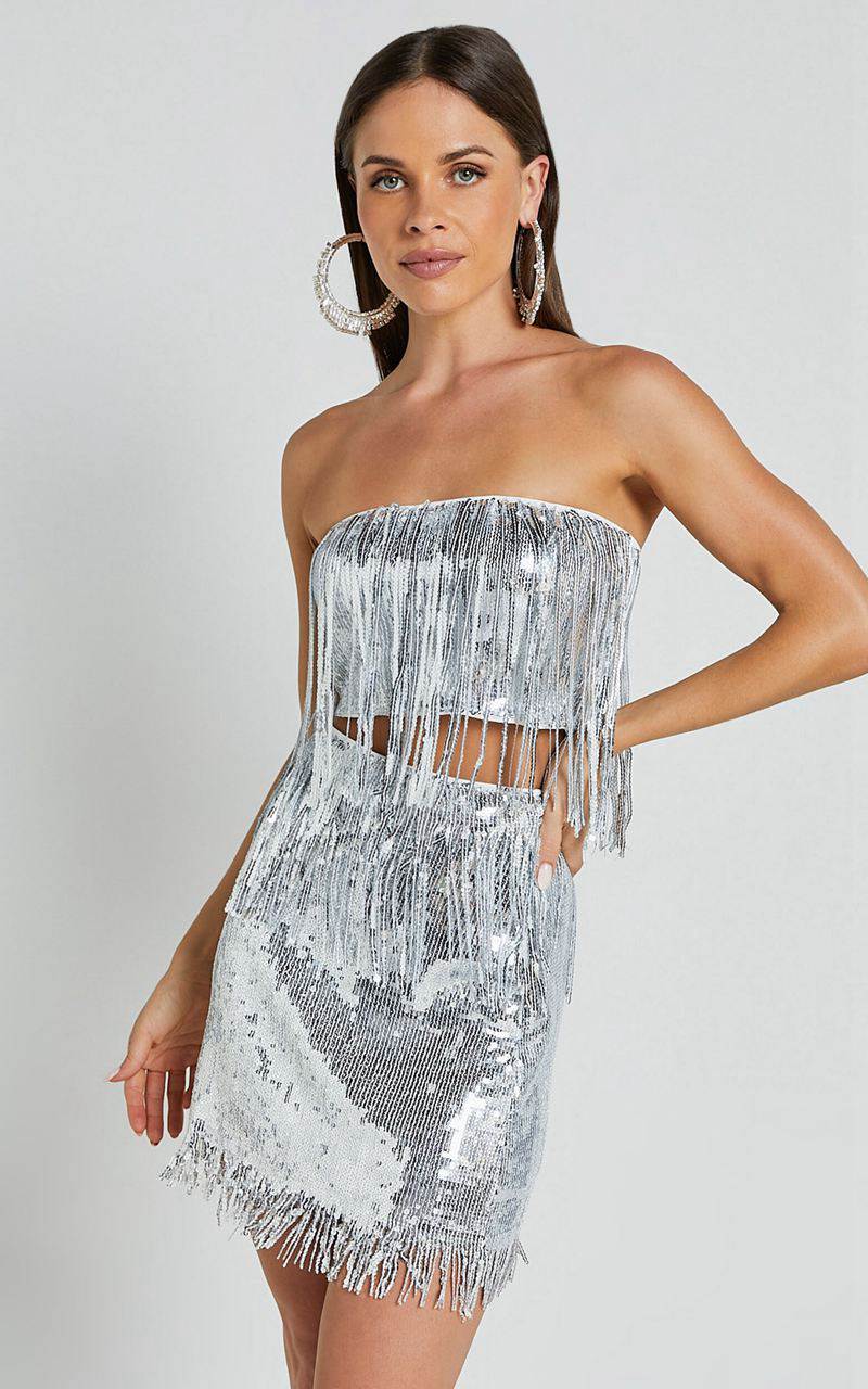 Showpo Paris Top - Sequin Fringe Bandeau Top Silver | ZKNALY561