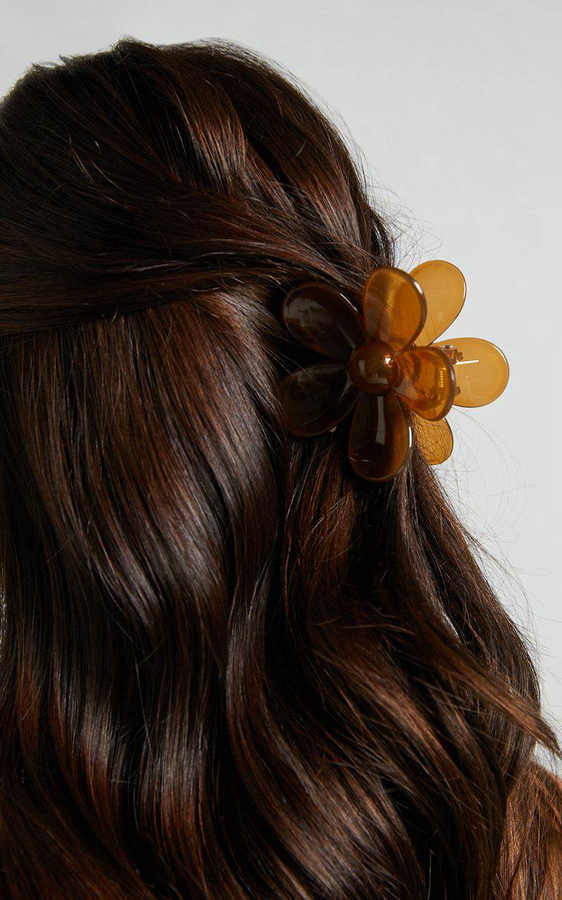 Showpo Pia Flower Hair Clip Tort Brown | YSFQGP340