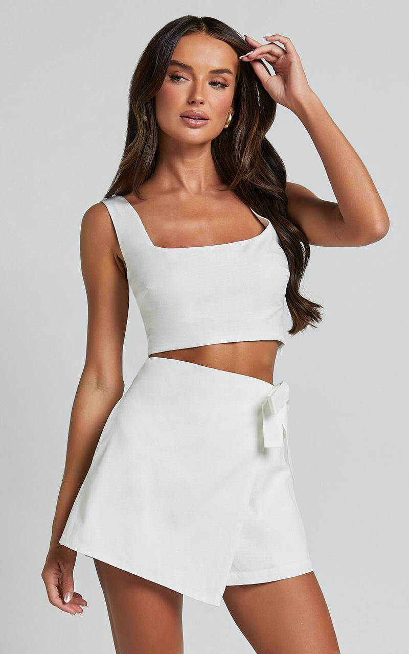 Showpo Polina Two Piece Set - Linen Look Square Neck Crop Top And Tie Waist Skort Set White | GYRIEH870