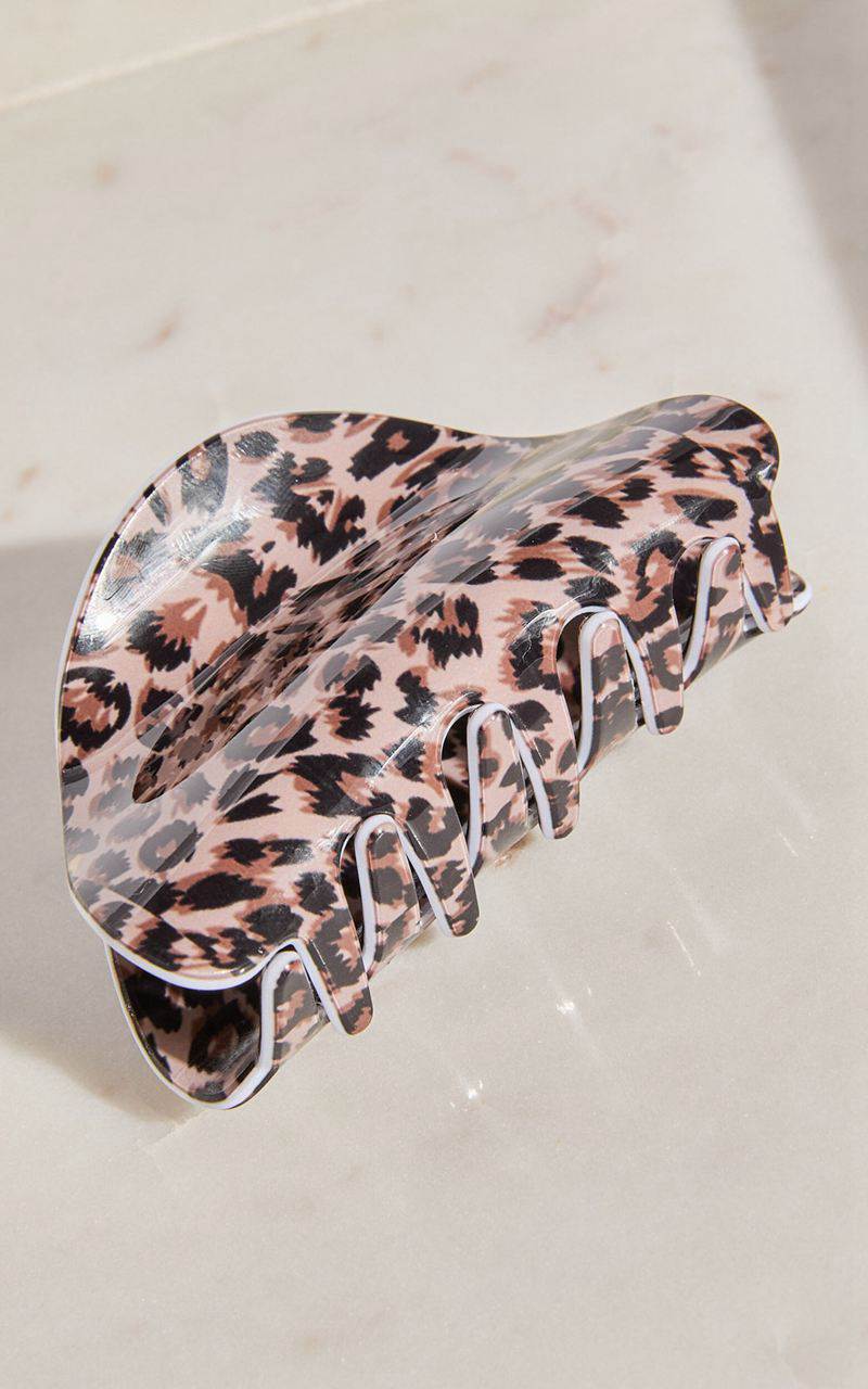 Showpo Polly Hair Clip - Small Printed Claw Clip Leopard Print | IKBVMG258