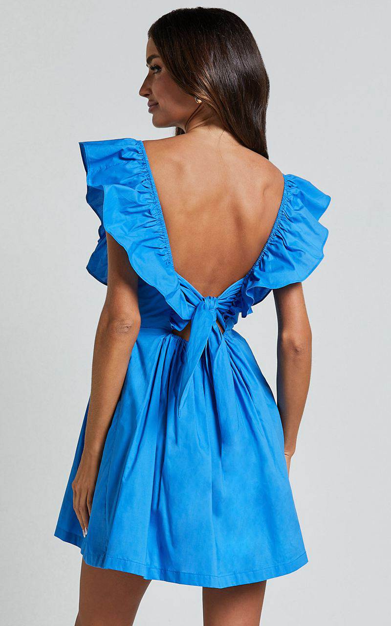 Showpo Raiza Mini Dress - Ruffle Sleeve Tie Back Plunge Dress Blue | XVUTRK052