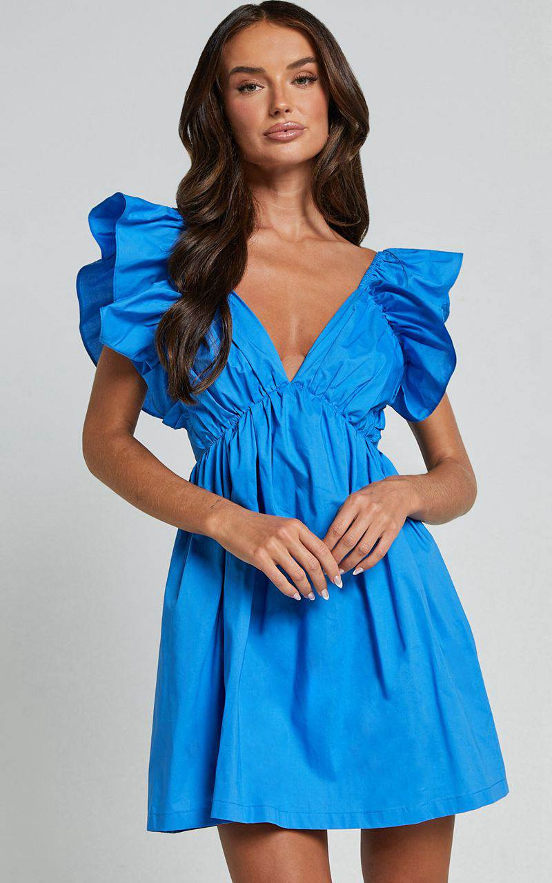 Showpo Raiza Mini Dress - Ruffle Sleeve Tie Back Plunge Dress Blue | XVUTRK052