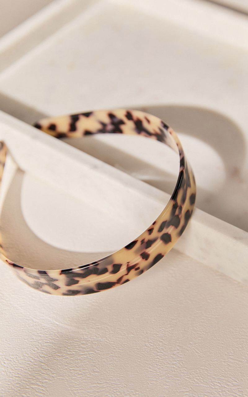 Showpo Raya Headband - Thick Printed Headband Leopard Print | TZBNFW427