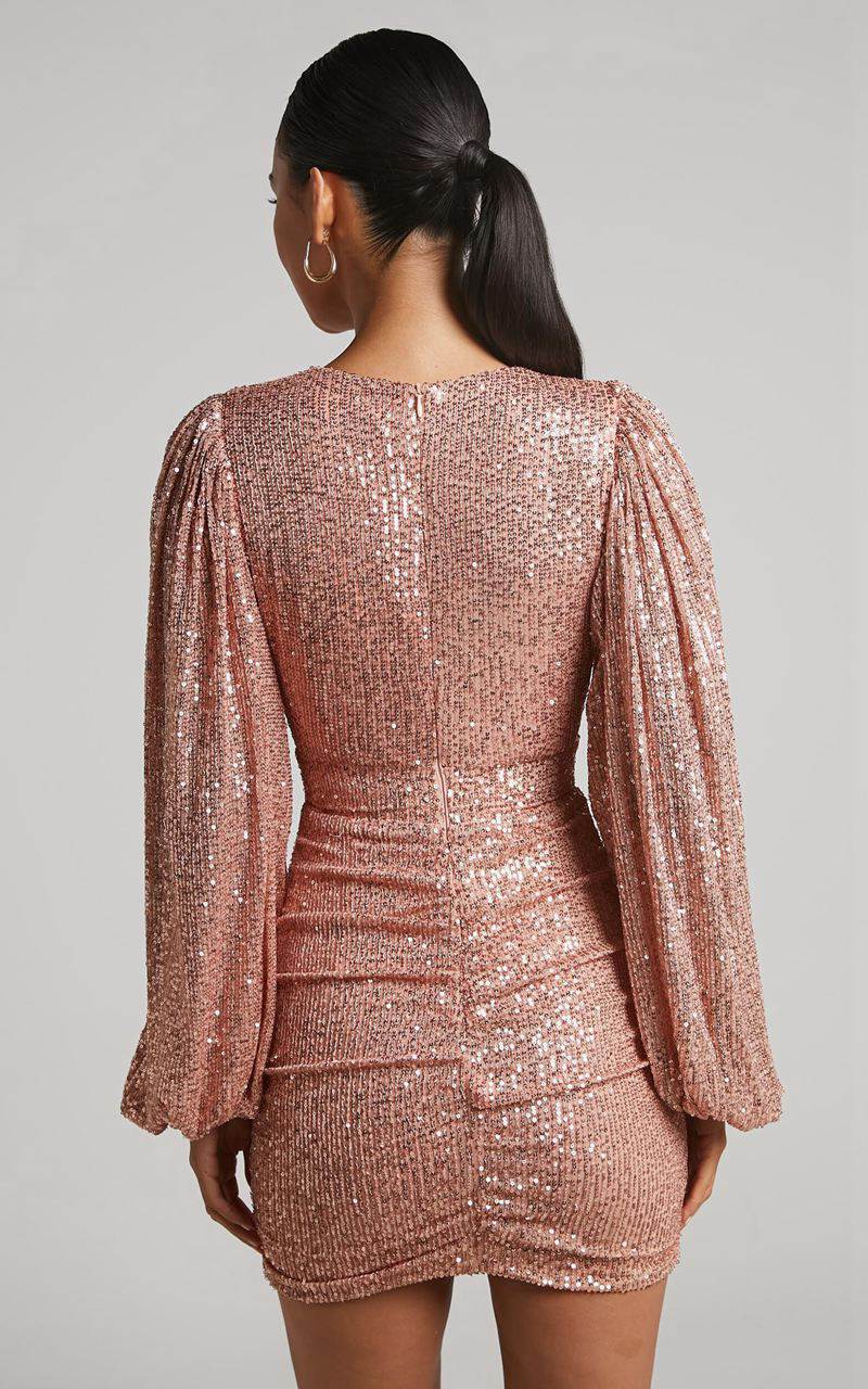 Showpo Rhylee Mini Dress - Long Sleeve Ruched Dress Rose Gold | NBZFSU569