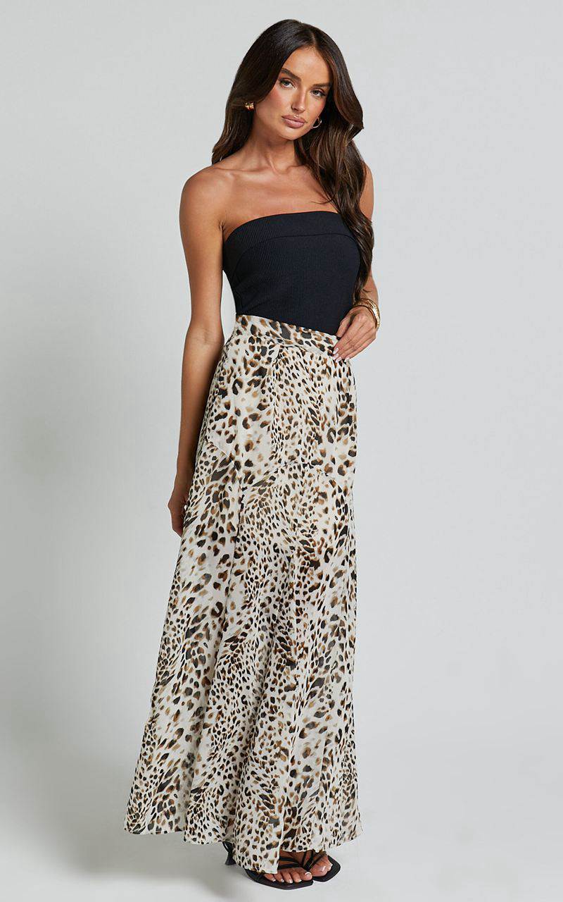 Showpo Riva Maxi Skirt - High Waisted Flare Skirt Animal Print | IWZPSM435