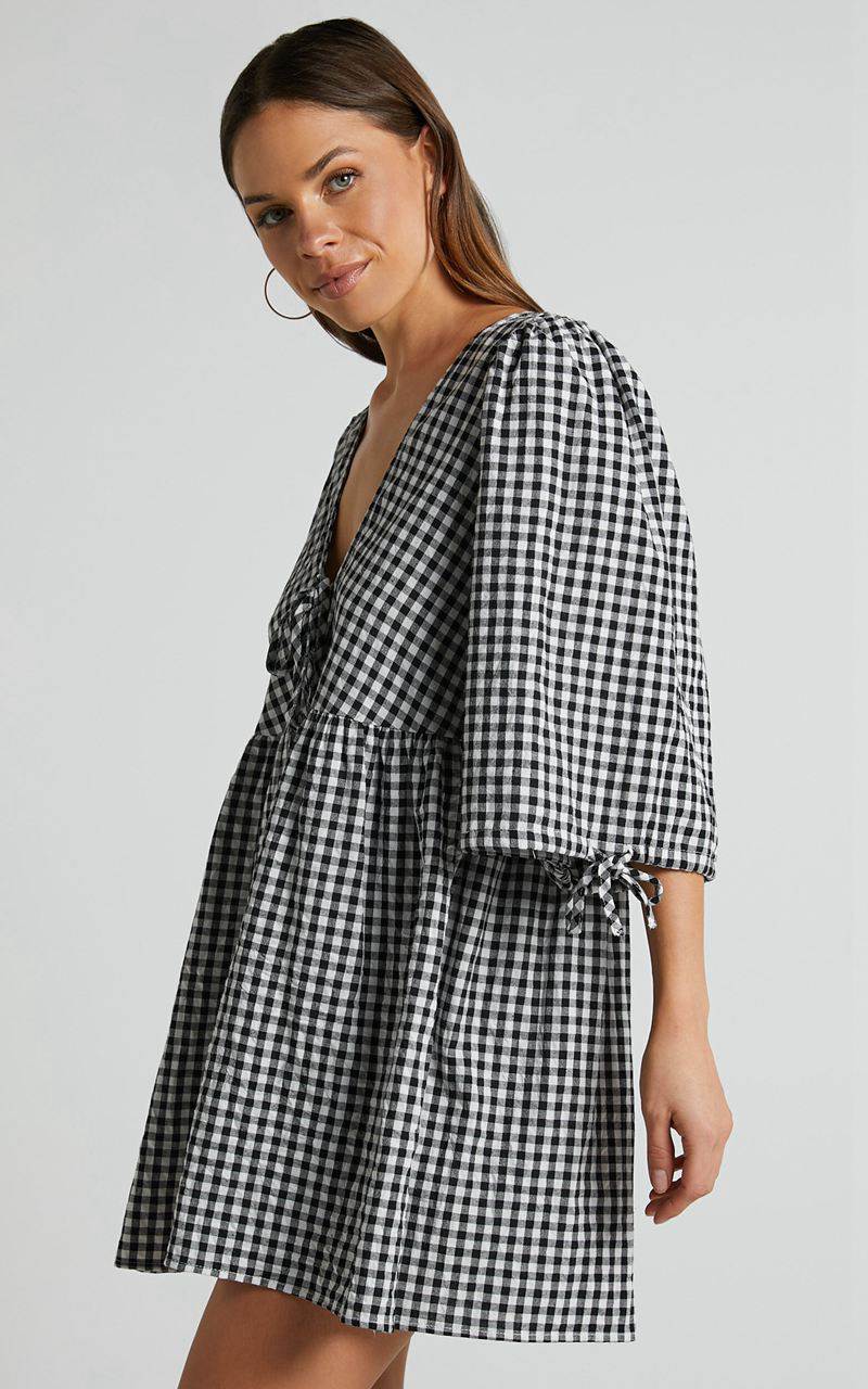 Showpo Rosita Mini Dress - Tie Front Puff Sleeve Dress Black And White Check | MYHIRJ853