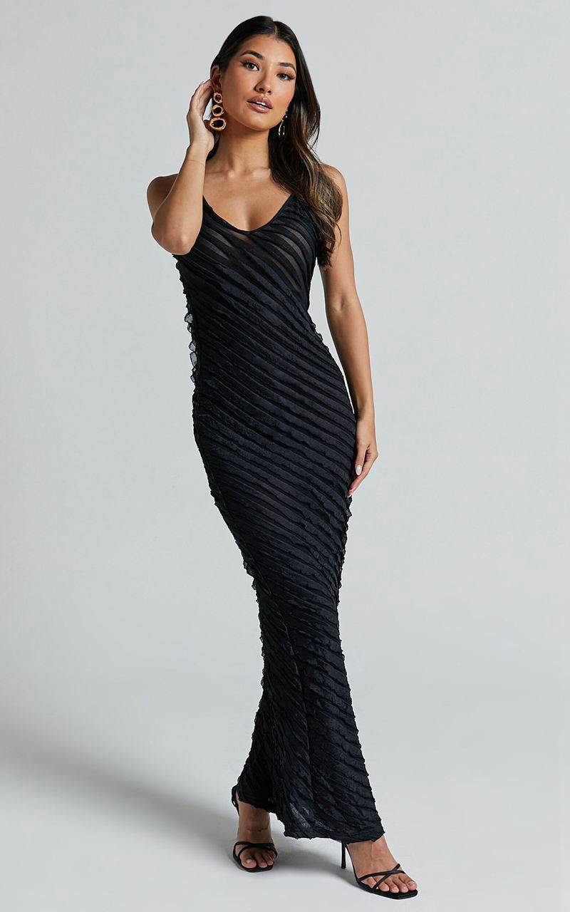 Showpo Runaway The Label - Opaline Maxi Dress Black | YSMAFR451