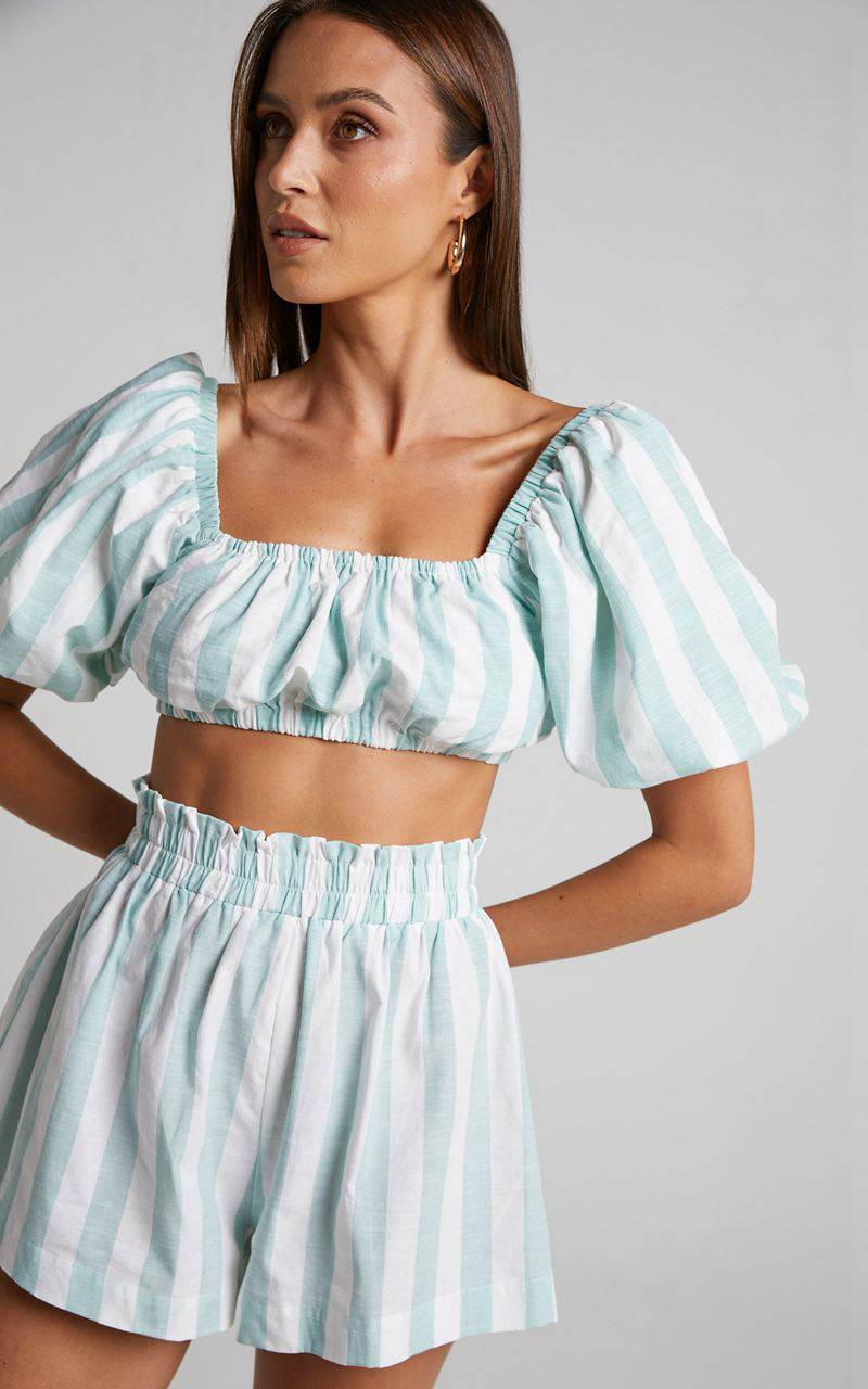 Showpo Sahle Top - Striped Puff Sleeve Crop Top Mint | CWRVEX716