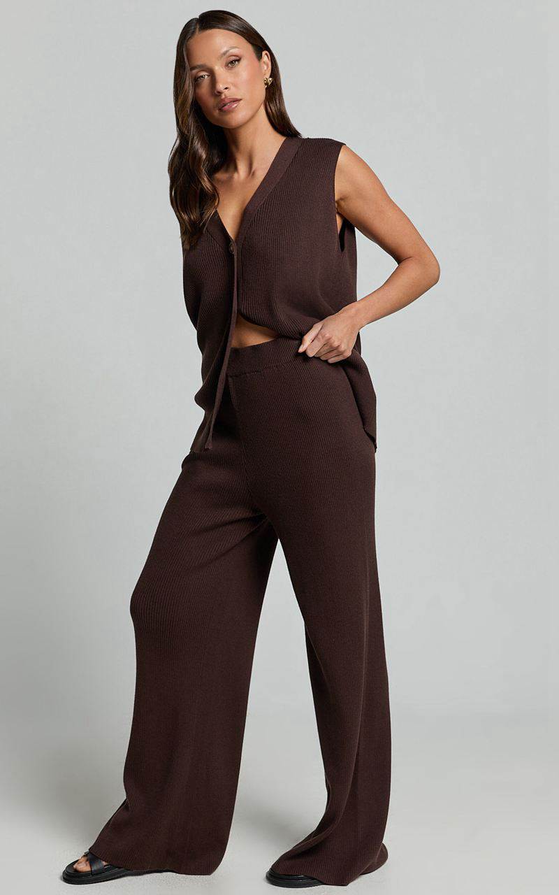 Showpo Sasha Top - Knitted Button Through V Neck Sleeveless Top Chocolate | KYDXEQ380