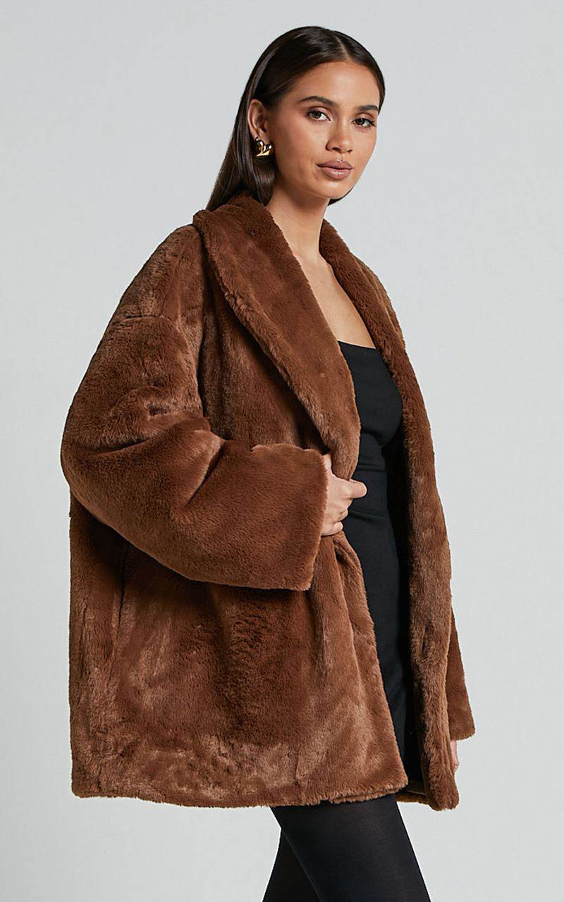 Showpo Sienna Coat - Faux Fur Coat Chocolate | KJYMGQ560