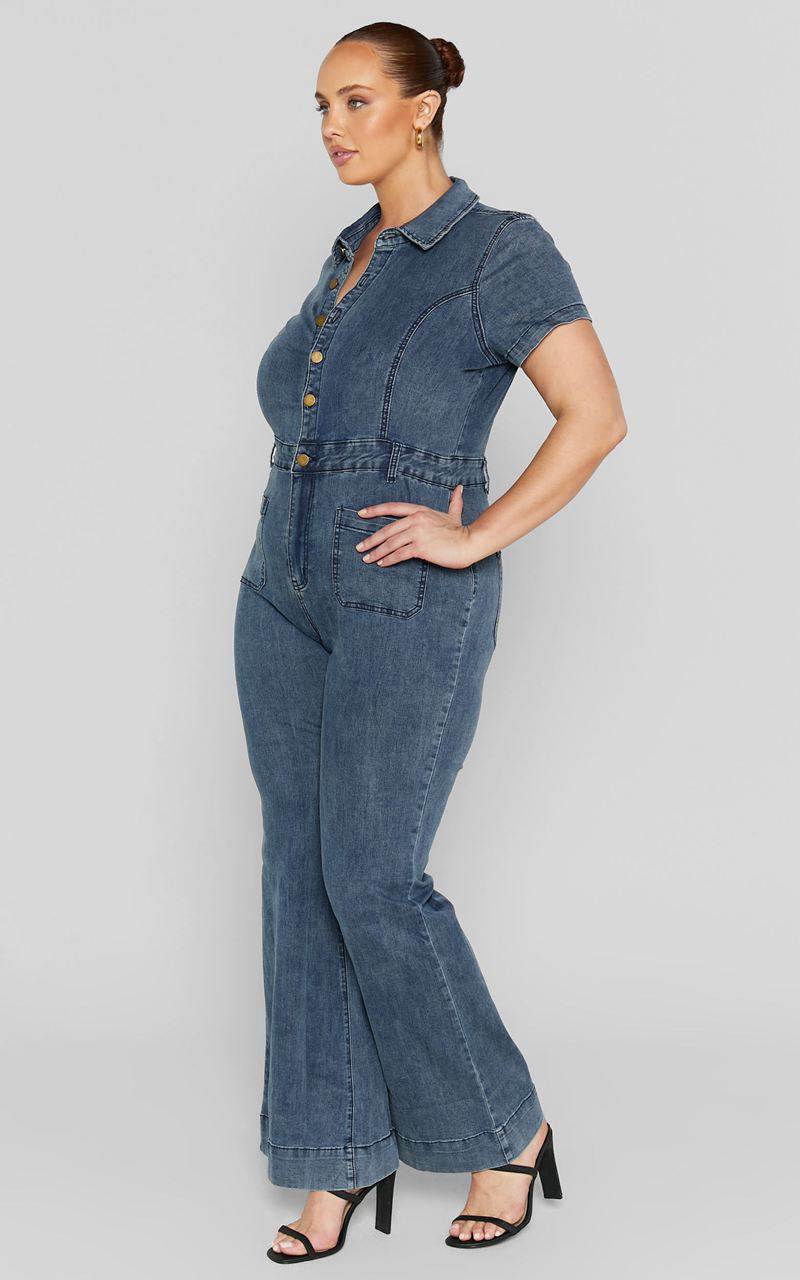 Showpo Silvena Jumpsuit - Short Sleeve Flared Denim Jumpsuit Indigo Wash | YPWJUT902