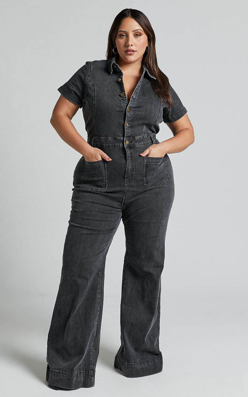 Showpo Silvena Jumpsuit - Short Sleeve Flared Denim Jumpsuit Black Wash | MIKZDG457