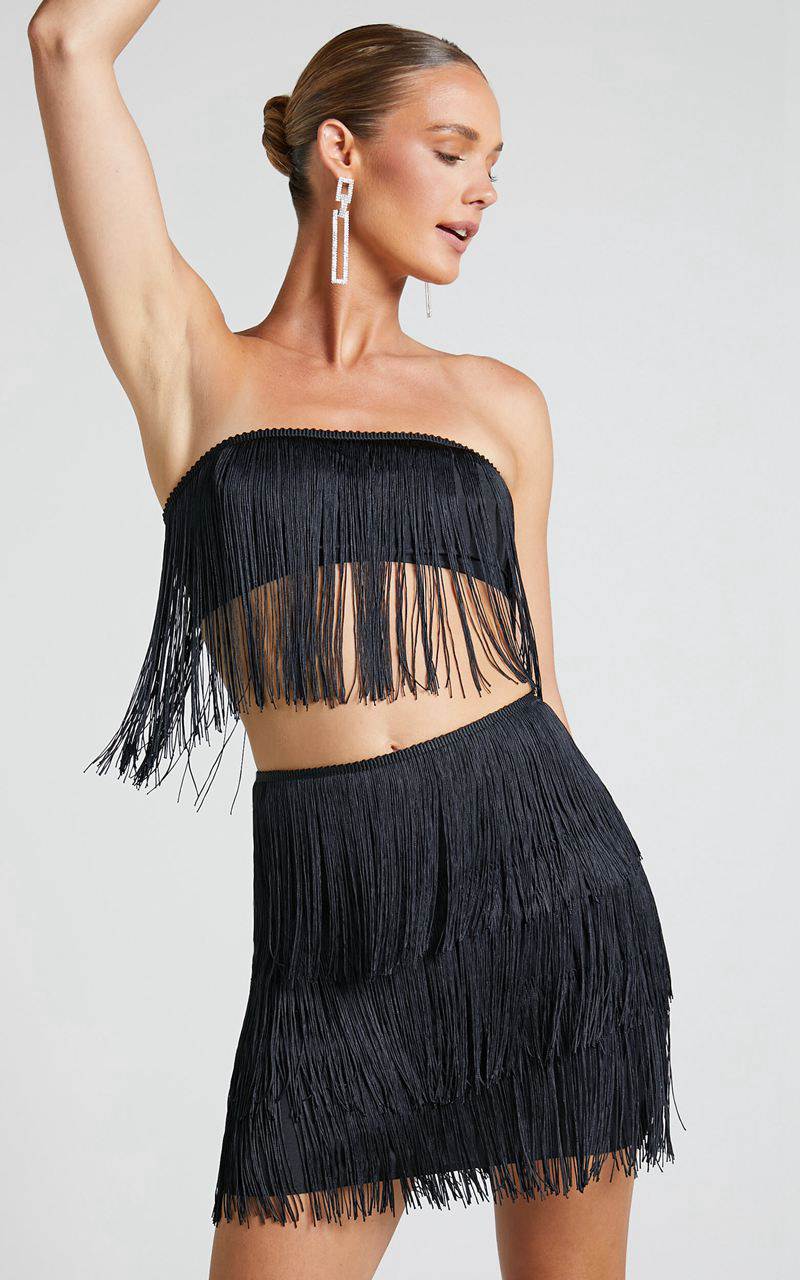 Showpo Siofra Two Piece Set - Fringe Crop Top And Mini Skirt Set Black | FNOMEU675