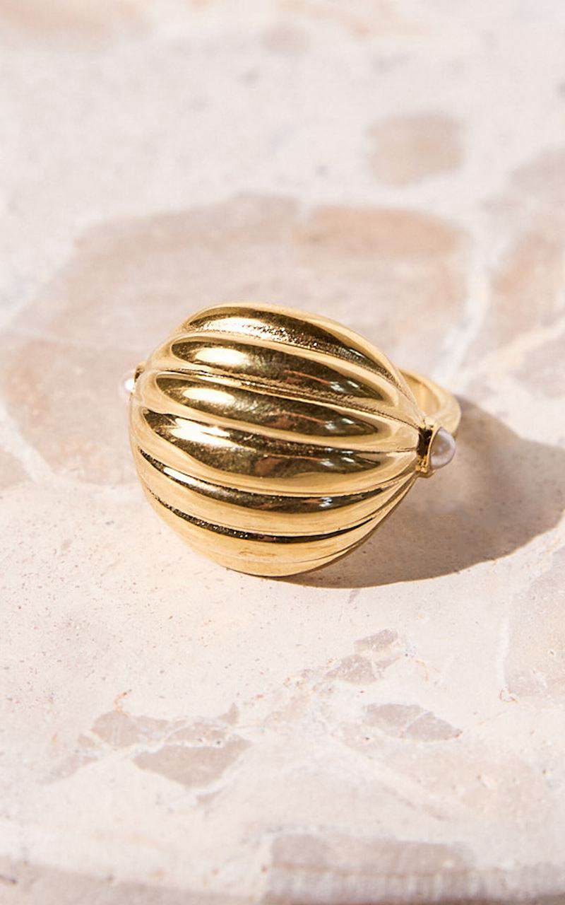 Showpo Skylee Ring - Croisstant Shape Statement Ring Gold | OAVRUJ106