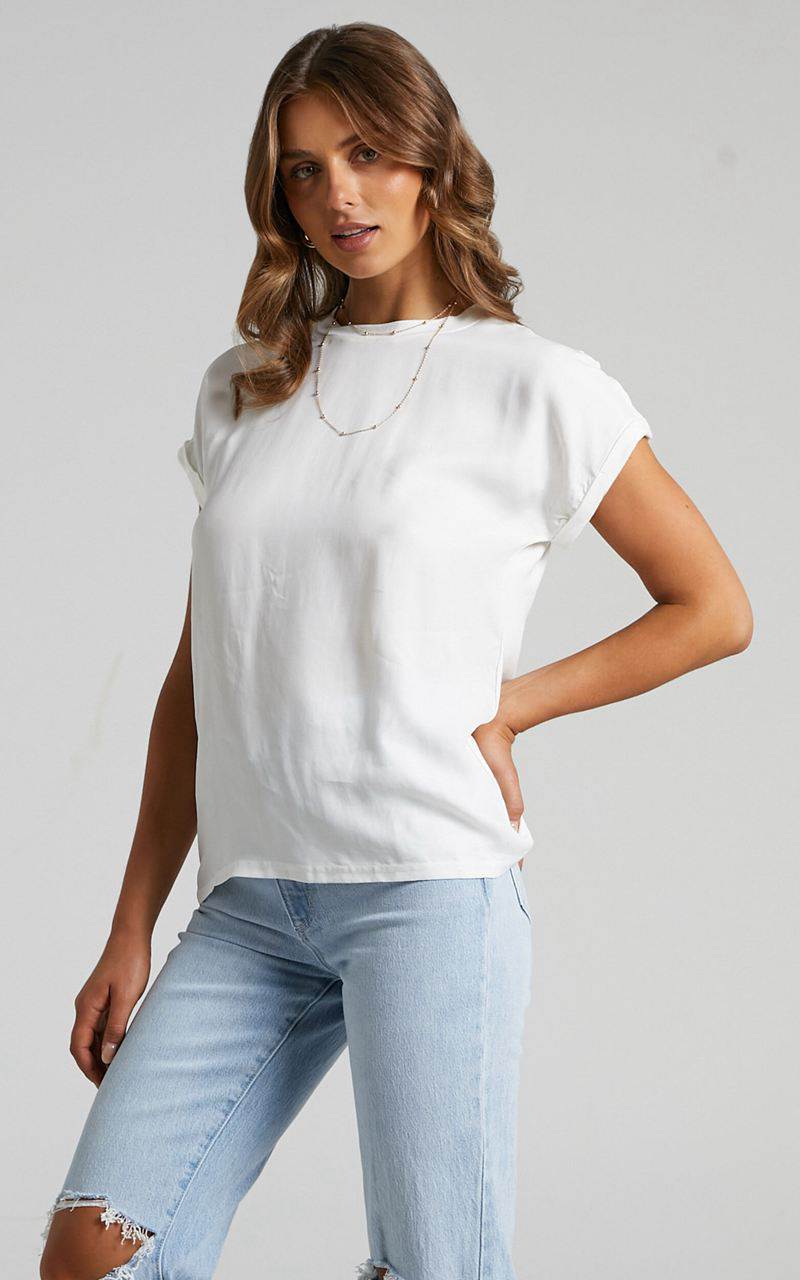 Showpo Tinaya Top - Raglan Shell Top White | NBCTIQ543