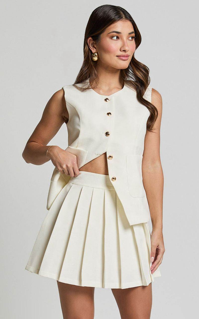 Showpo Tyla Mini Skirt - Pleated A Line Mini Skirt White | FGEALD413