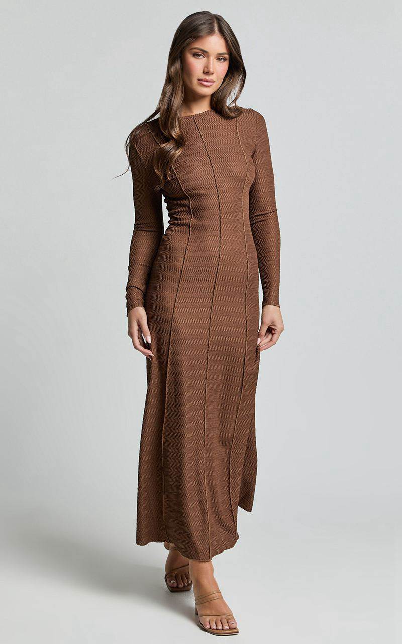 Showpo Valencia Maxi Dress - Long Sleeve A Line Dress Chocolate | HDAKQJ082