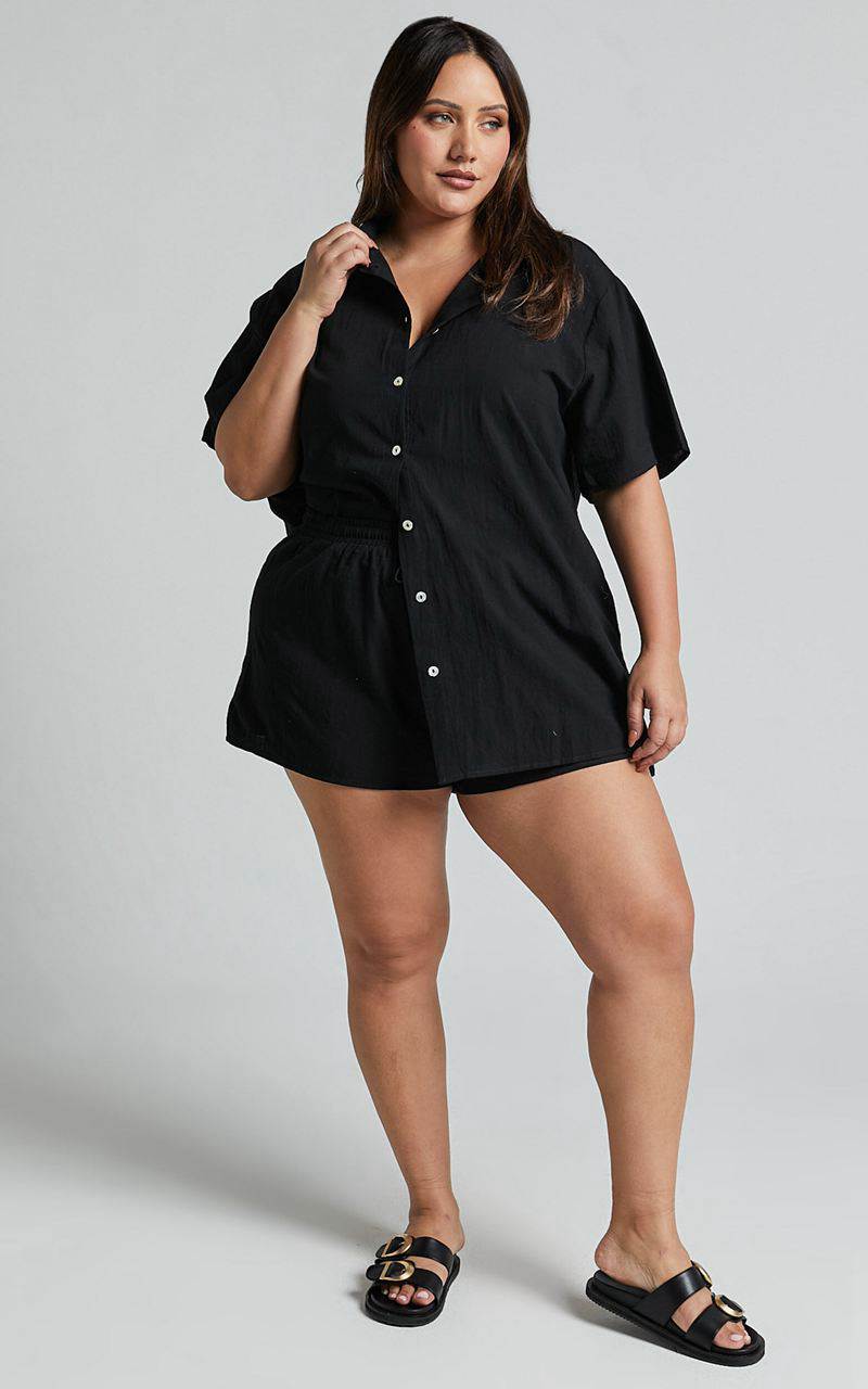 Showpo Vina Del Mar Two Piece Set - Linen Look Shirt And Shorts Set Black | XUAGME264