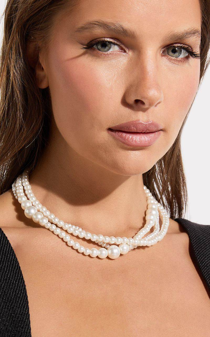 Showpo Walter Necklace - Layered Pearl Necklace White | FGYVLW683