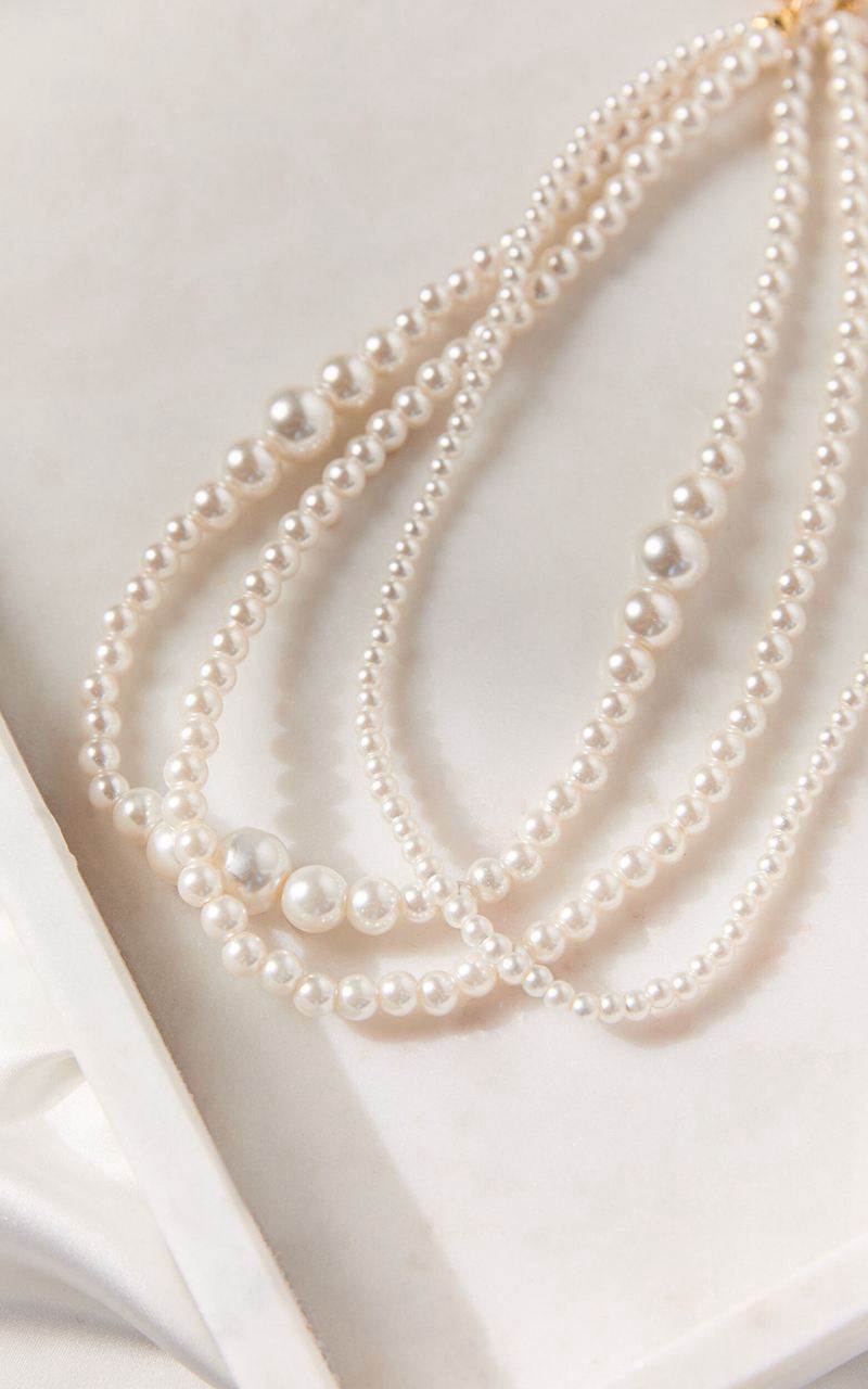 Showpo Walter Necklace - Layered Pearl Necklace White | FGYVLW683