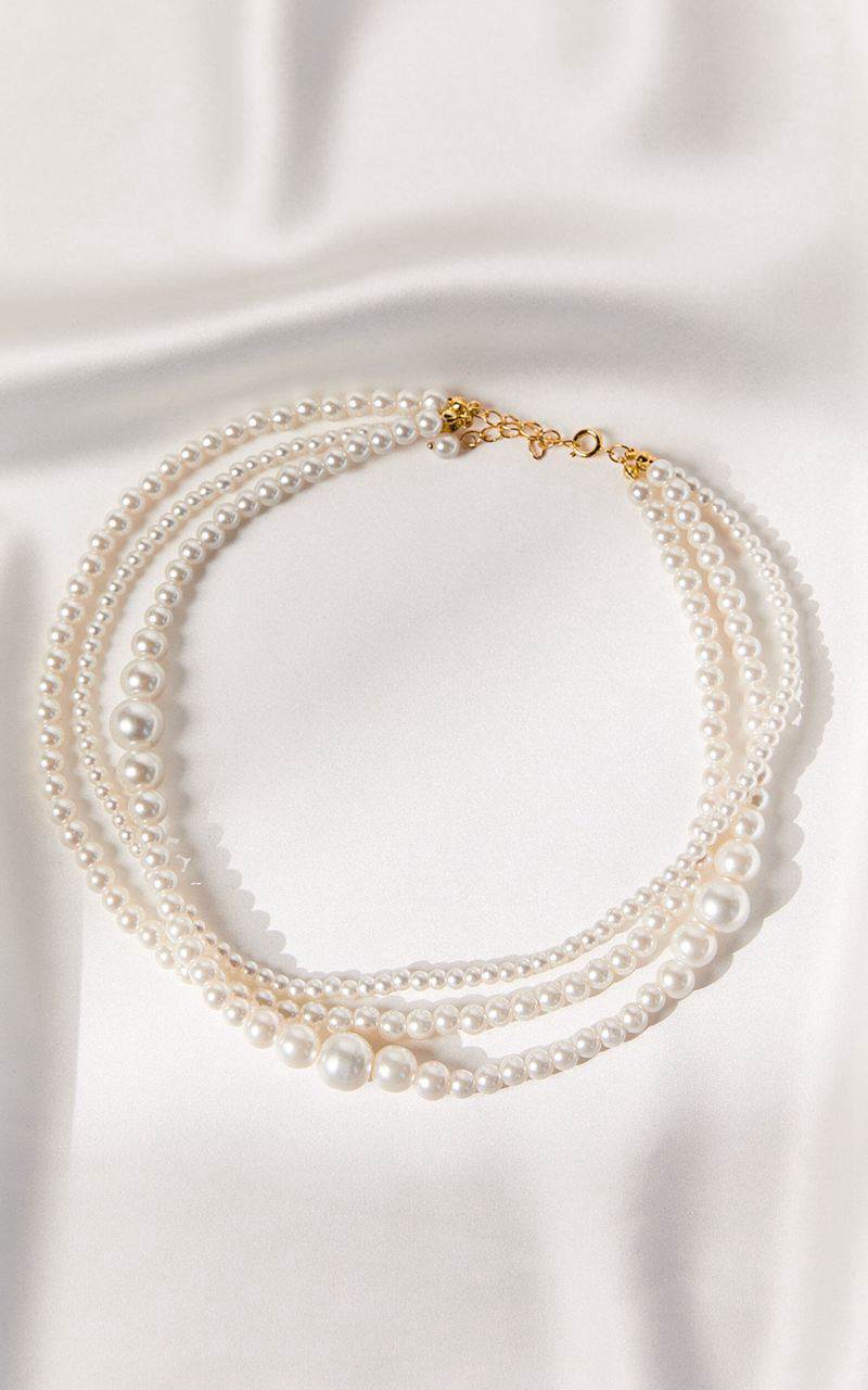 Showpo Walter Necklace - Layered Pearl Necklace White | FGYVLW683