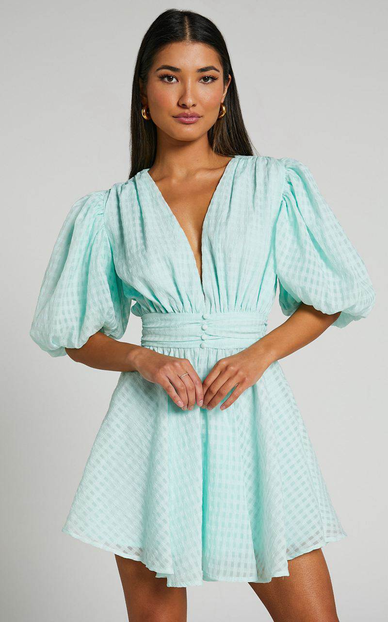 Showpo Xandy Mini Dress - Textured Puff Sleeve Plunge Dress Mint | CVSTEA548