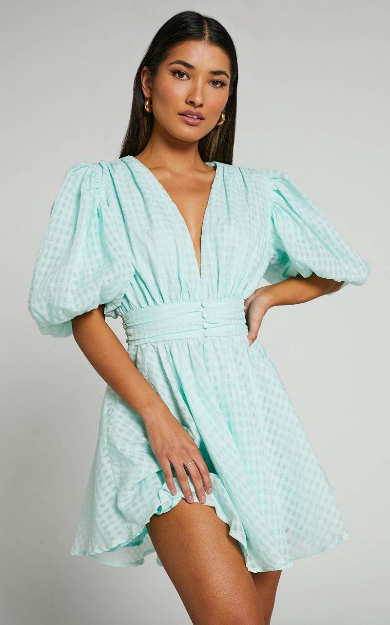 Showpo Xandy Mini Dress - Textured Puff Sleeve Plunge Dress Mint | CVSTEA548