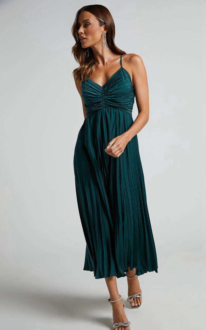 Showpo Zayla Midi Dress - Plisse Twist Front Dress Emerald | XMYUFH915